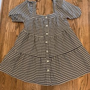 Zara black and white mini dress NWT, Size L